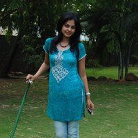 Bindu Madhavi - Meet Veppam Movie Team | Picture 52345